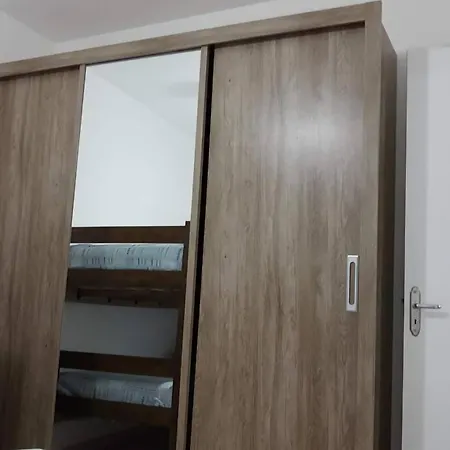Apartamento Em Balneário Mogiano-2